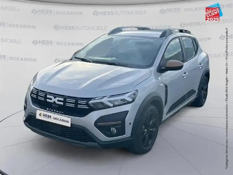 Gris Utilisé 2024 Dacia Sandero Extreme Citadine | 16 799 € (Prix juste) - Image 1/4