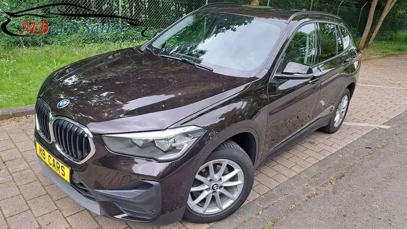 Brun Utilisé 2020 BMW X1 Advantage SUV | 20 410 € (Prix assez cher) - Image 1/4