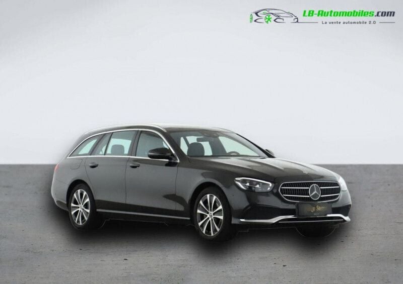 Utilisé 2022 Mercedes E300 Berline | 43 000 € (Super prix) - Image 1/4