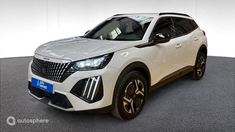 Blanc Nouvelle 2025 Peugeot 2008 Allure SUV | 26 989 € (Prix juste) - Image 1/4