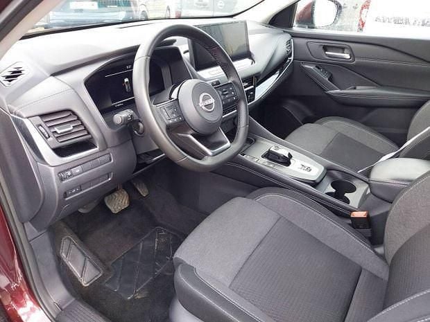 Rouge Utilisé 2024 Nissan Qashqai N-Connecta SUV | 26 490 € (Bon prix) - Image 1/4