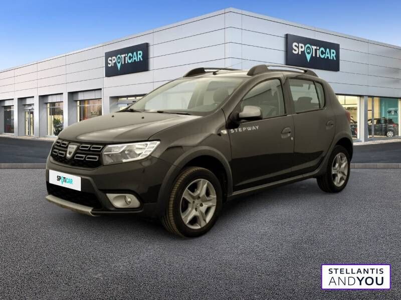 Noir Utilisé 2018 Dacia Sandero Stepway Citadine | 10 490 € (Prix juste) - Image 1/4