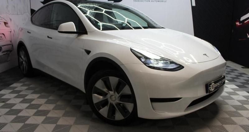 Blanc Occasion 2023 Tesla Model Y Standard Range SUV | 27 490 € (Prix juste) - Image 1/4