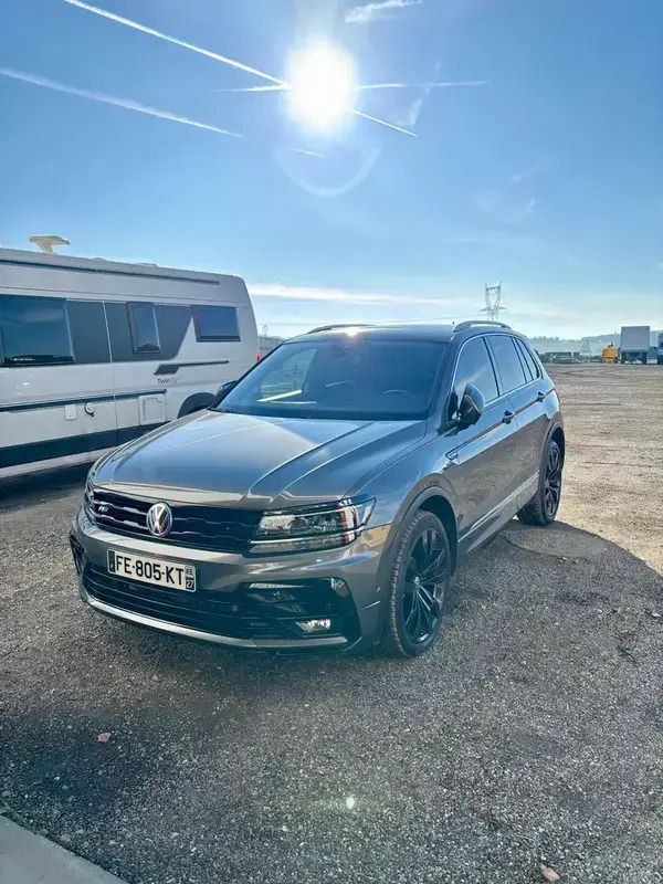 Utilisé 2019 VW Tiguan Allspace Exclusive SUV | 30 500 € (Prix juste) - Image 1/4