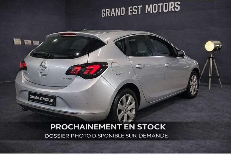 Occasion Opel Astra Cosmo 110 ch (80 kW) 2014 Gris Citadine