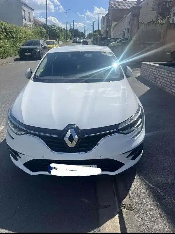 Blanc Utilisé 2021 Renault Mégane IV Berline | 12 500 € - Image 1/4