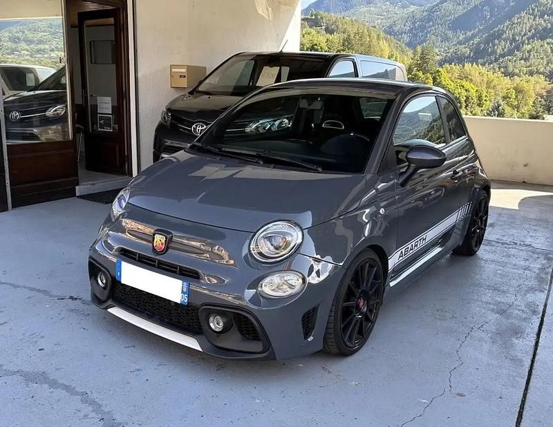 Gris Utilisé 2021 Abarth 595 Competizione Citadine | 19 900 € (Bon prix) - Image 1/4
