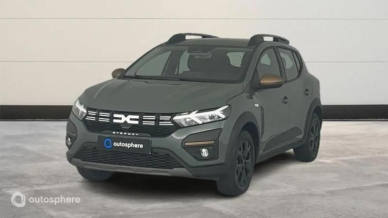 Gris Utilisé 2025 Dacia Sandero Extreme Citadine | 18 299 € (Prix juste) - Image 1/4