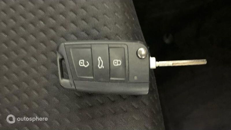 Image 2/4