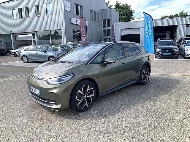 Utilisé 2024 VW ID.3 Pro Performance Citadine | 32 900 € (Prix juste) - Image 1/4