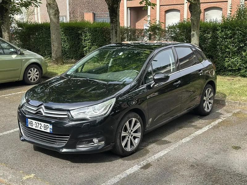 Utilisé 2016 Citroën C4 Shine Berline | 9 990 € (Prix juste) - Image 1/4