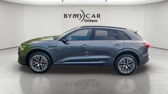 Occasion Audi Q8 e-tron S-Line 300 kW (408 ch) 2024 Gris daytona nacré SUV