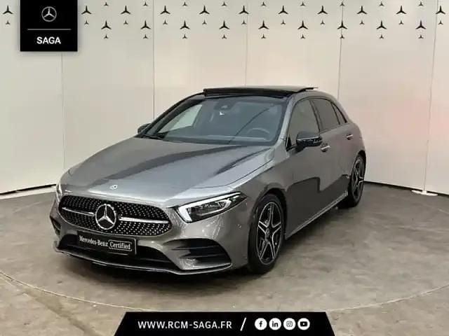 Gris Occasion 2022 Mercedes A180 AMG line Berline | 29 900 € (Prix juste) - Image 1/4