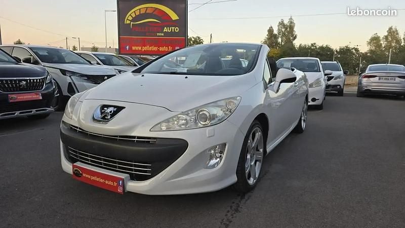 Blanc Utilisé 2011 Peugeot 308 CC Cabriolet | 7 690 € - Image 1/4