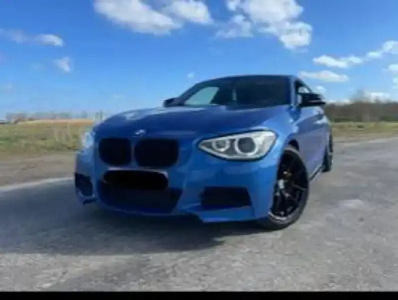 Bleu Utilisé 2013 BMW M135 Sport Line Citadine | 23 000 € (Prix cher) - Image 1/4