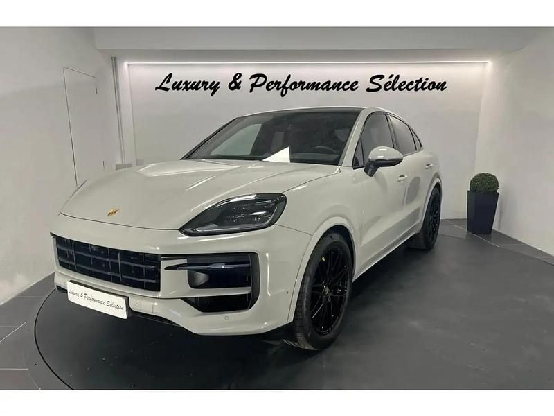 Gris Occasion 2023 Porsche Cayenne Coupe Coupé | 104 990 € - Image 1/4
