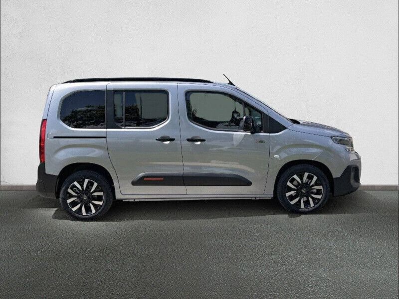 Occasion Citroën Berlingo 130 ch (95 kW) 2025 Gris Monospace
