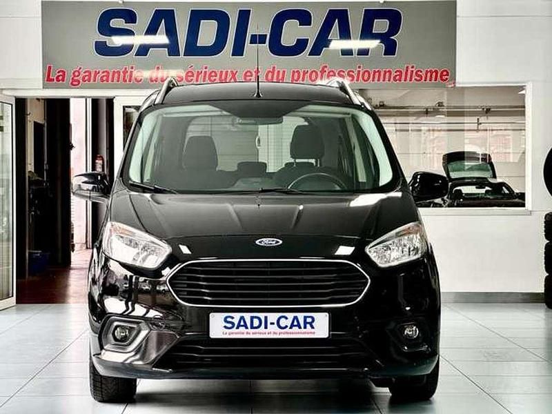 Occasion Ford Tourneo Titanium S 102 ch (75 kW) 2020 Noir Break