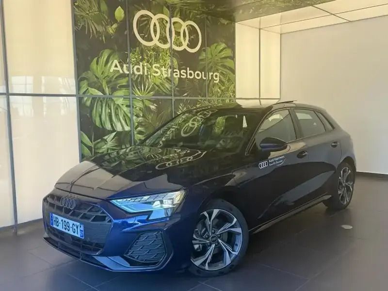 Utilisé 2025 Audi A3 S-Line Berline | 52 200 € - Image 1/4