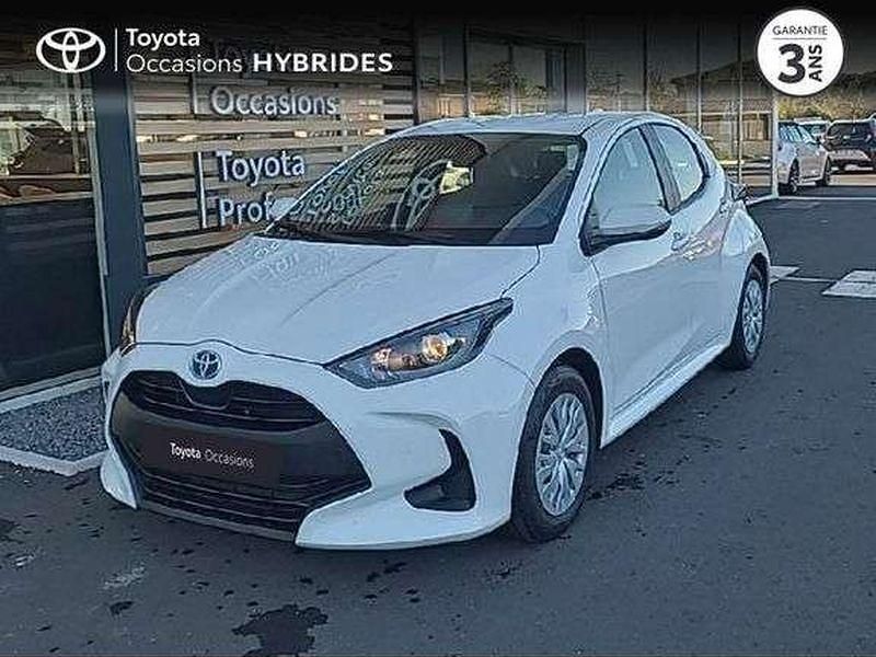 Utilisé 2023 Toyota Yaris Hybrid Berline | 16 990 € (Super prix) - Image 1/1