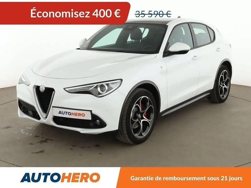 Blanc Utilisé 2022 Alfa Romeo Stelvio Ti SUV | 35 190 € (Prix juste) - Image 1/2