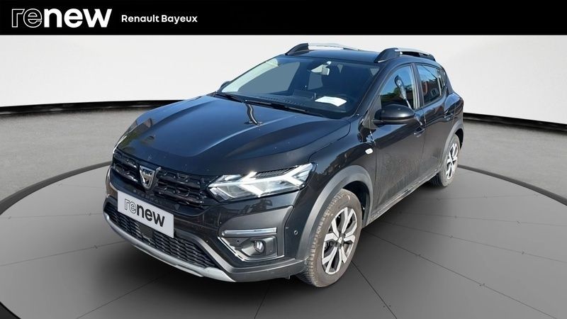 Noir Utilisé 2022 Dacia Sandero Expression Citadine | 14 990 € (Prix assez cher) - Image 1/4