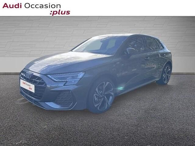 Gris daytona nacré Nouvelle 2025 Audi A3 S-Line | 38 990 € (Prix juste) - Image 1/4