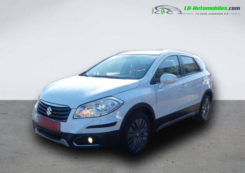 Utilisé 2015 Suzuki SX4 S-Cross SUV | 18 300 € (Prix assez cher) - Image 1/4