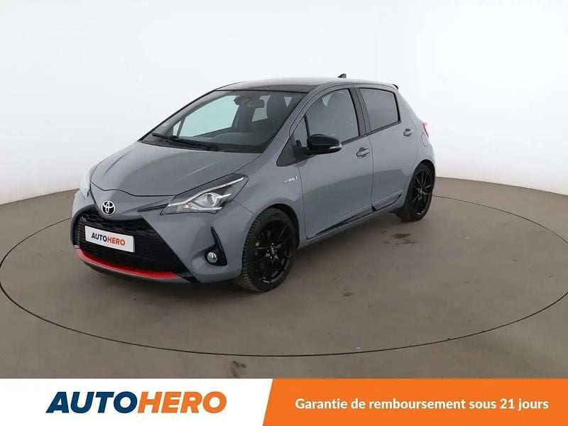 Gris Occasion 2018 Toyota Yaris Hybrid Sport Citadine | 16 090 € (Prix juste) - Image 1/2