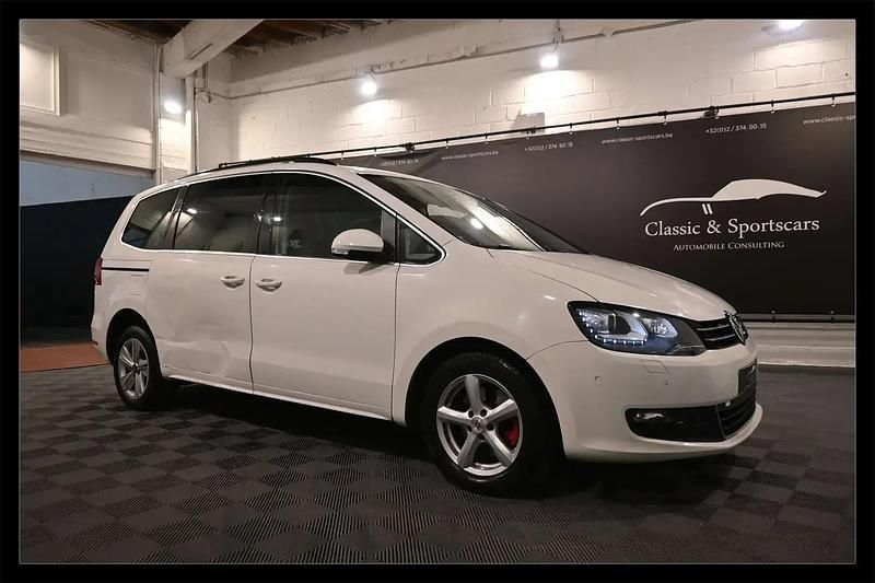 Blanc Occasion 2011 VW Sharan Highline Monospace | 5 950 € - Image 1/4