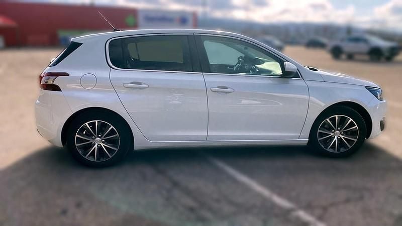 Occasion Peugeot 308 Allure 130 ch (95 kW) 2016 Blanc Berline