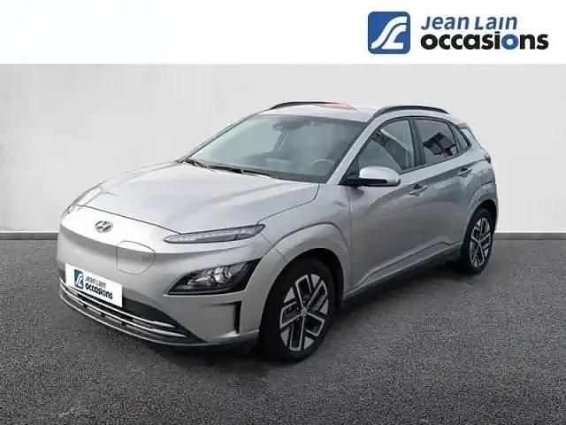 Gris Utilisé 2023 Hyundai Kona SUV | 22 490 € (Prix juste) - Image 1/4