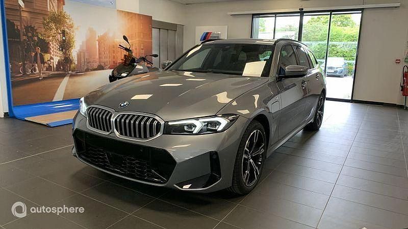 Gris Utilisé 2025 BMW 330 M Sport Break | 52 899 € (Prix cher) - Image 1/4
