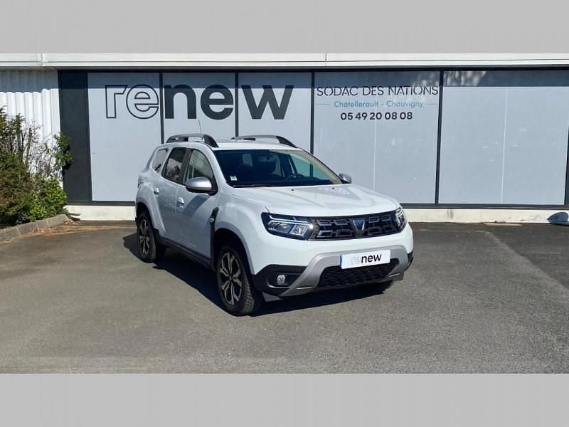 Blanc Utilisé 2021 Dacia Duster Prestige SUV | 16 490 € (Prix assez cher) - Image 1/4