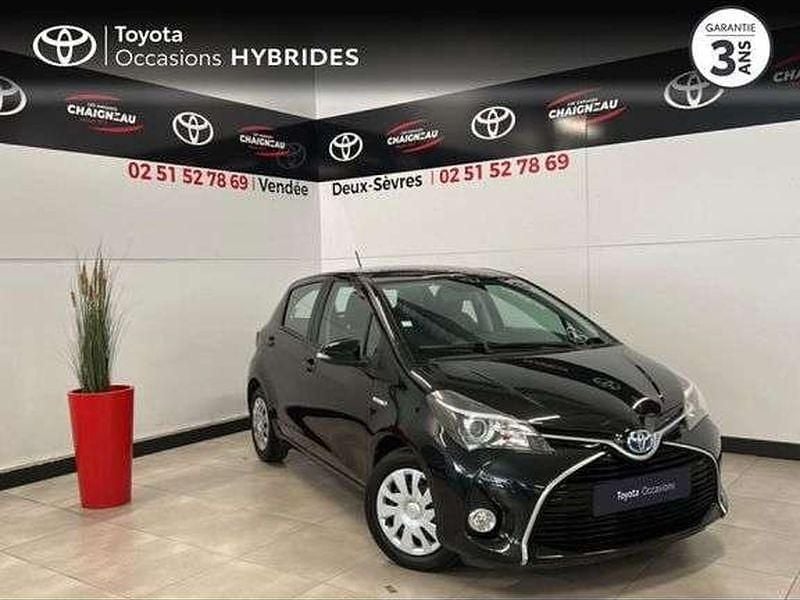Occasion 2015 Toyota Yaris Hybrid Berline | 10 990 € - Image 1/1