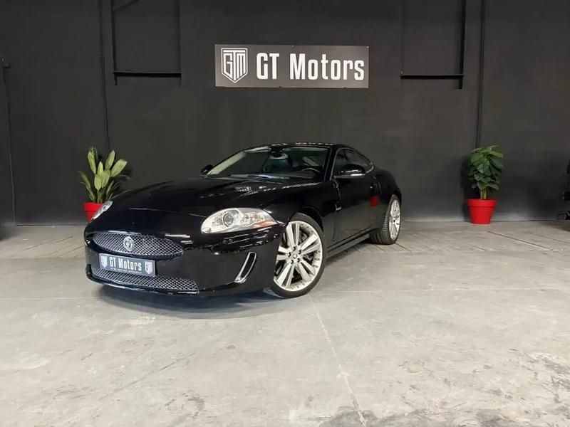Noir Occasion 2010 Jaguar XKR Supercharged Coupé | 46 500 € (Prix assez cher) - Image 1/4