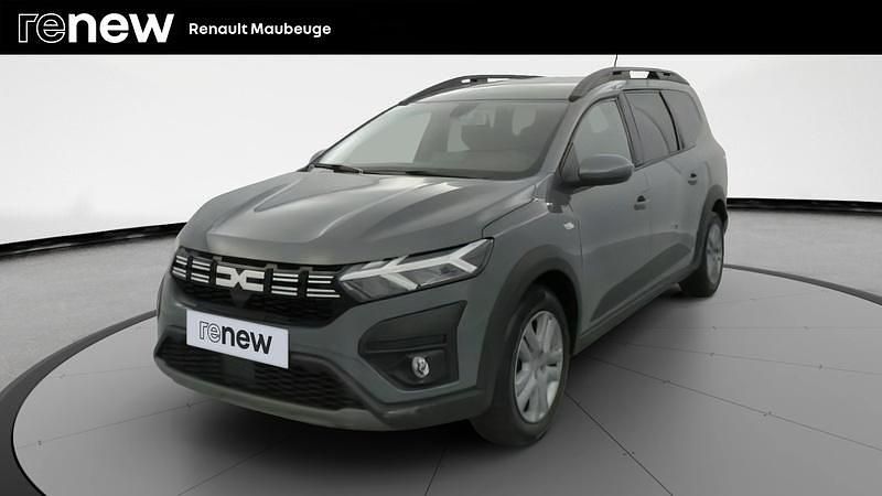 Gris Utilisé 2023 Dacia Jogger Expression Break | 16 999 € (Prix juste) - Image 1/4