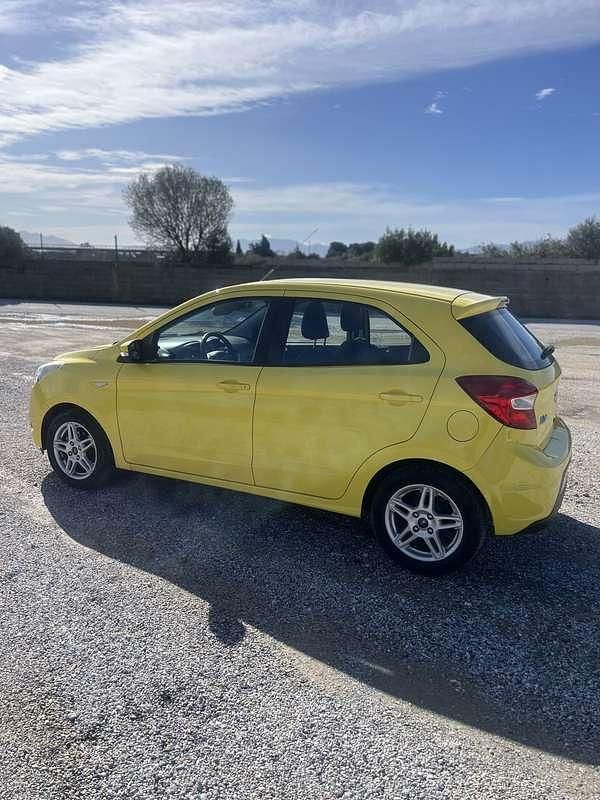 Occasion Ford Ka Plus Ultimate 86 ch (63 kW) 2018 Jaune Citadine