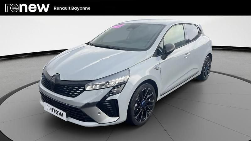 Gris Utilisé 2025 Renault Clio V Esprit Alpine Citadine | 20 790 € (Prix cher) - Image 1/4