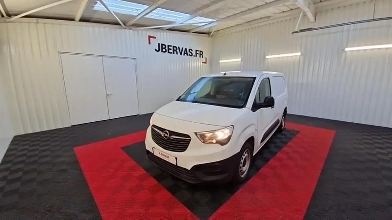 Blanc Utilisé 2022 Opel Combo Monospace | 16 590 € (Prix juste) - Image 1/4