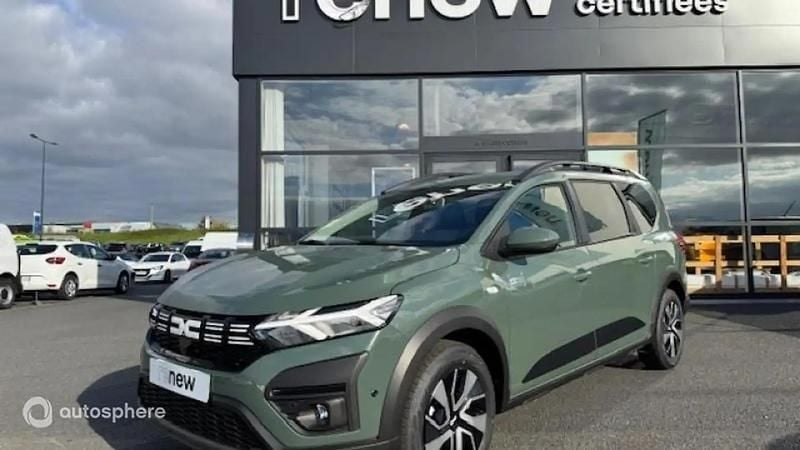 Vert Nouvelle 2025 Dacia Jogger Expression Monospace | 25 499 € (Prix juste) - Image 1/4
