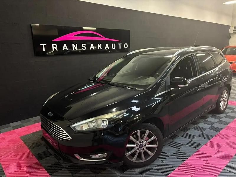 Noir Utilisé 2016 Ford Focus Titanium Break | 5 490 € (Prix juste) - Image 1/4