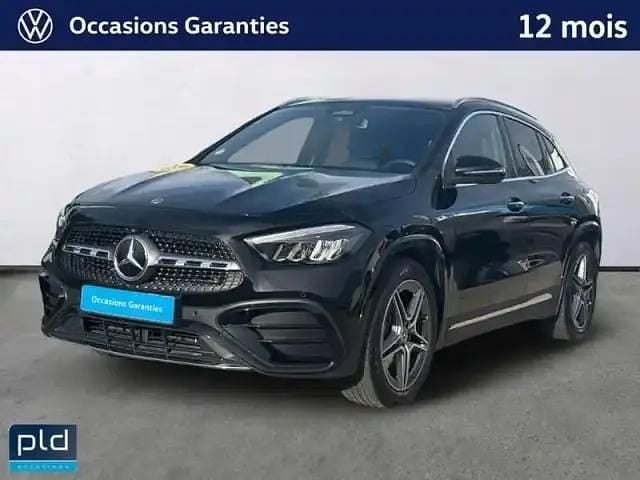 Noir Occasion 2024 Mercedes GLA200 SUV | 40 490 € (Bon prix) - Image 1/4