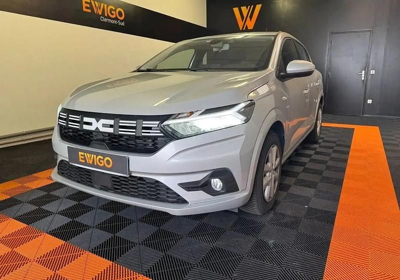 Occasion Dacia Sandero Expression 91 ch (66 kW) 2024 Gris Berline