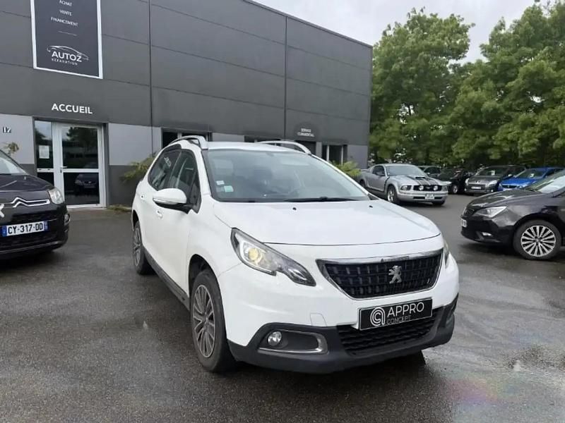 Blanc Occasion 2018 Peugeot 2008 Active SUV | 8 500 € (Prix assez cher) - Image 1/4