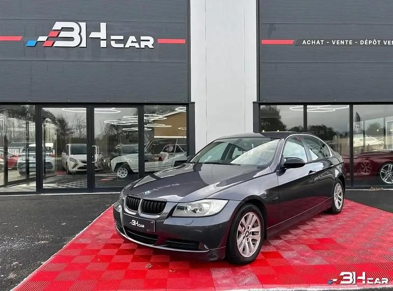 Occasion 2005 BMW 325 Berline | 8 480 € - Image 1/4