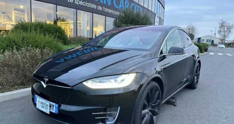 Noir Utilisé 2020 Tesla Model X Performance SUV | 68 990 € - Image 1/4