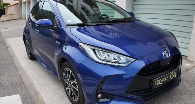 Utilisé 2021 Toyota Yaris Hybrid Design Citadine | 18 490 € (Bon prix) - Image 1/4