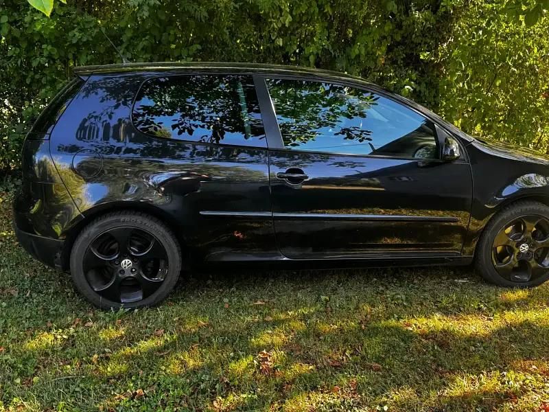 Noir Utilisé 2007 VW Golf V GT Berline | 5 200 € - Image 1/4