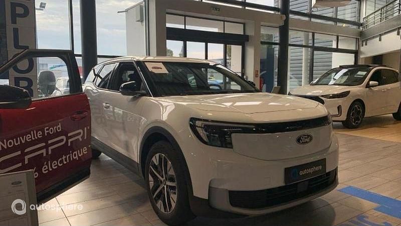Blanc Utilisé 2025 Ford Explorer Extended Range SUV | 39 900 € - Image 1/4